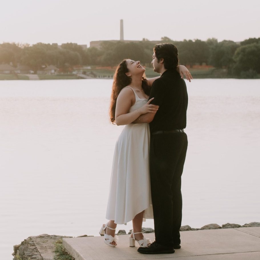 Natural family portraits at Mueller Lake Park in Austin, TX